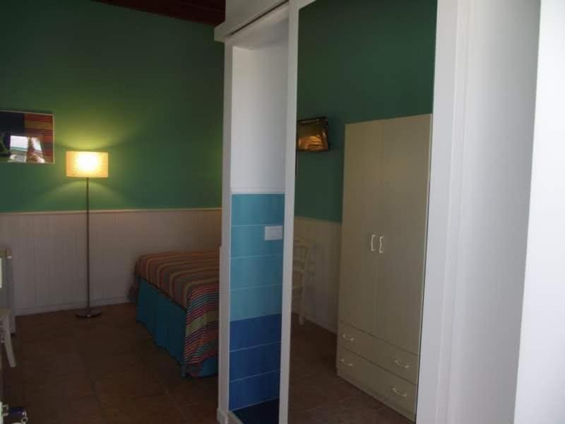Baywatch Hotel Margherita Di Savoia Bagian luar foto